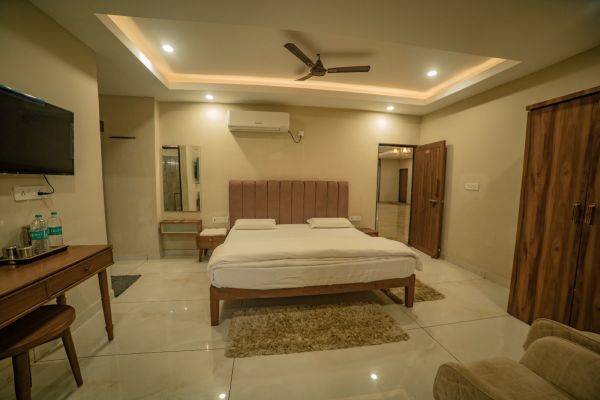 Vrindavan Ashram — photo 4